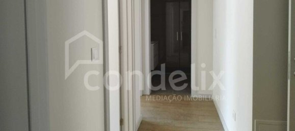 3 bedrooms Apartment in Porto, Portugal No. 138109 16
