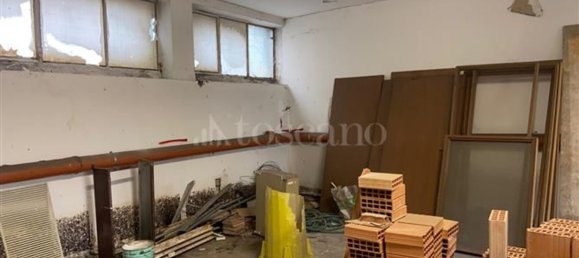 230m² Commercial property in Milan, Italy No. 274308 15