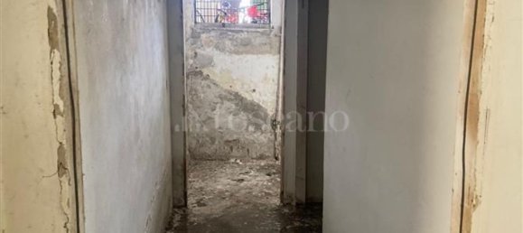 230m² Commercial property in Milan, Italy No. 274308 19