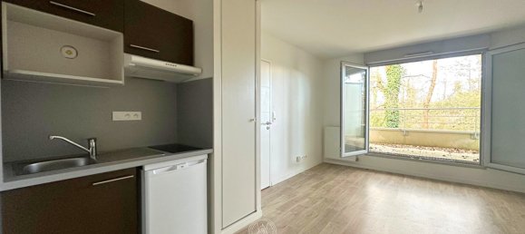 Квартира с 1 спальней в Сотрон, Франция № 99586 2