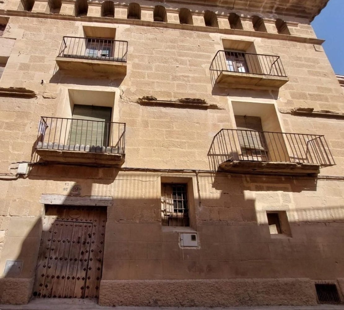 9 bedrooms House in Teruel, Spain No. 204886