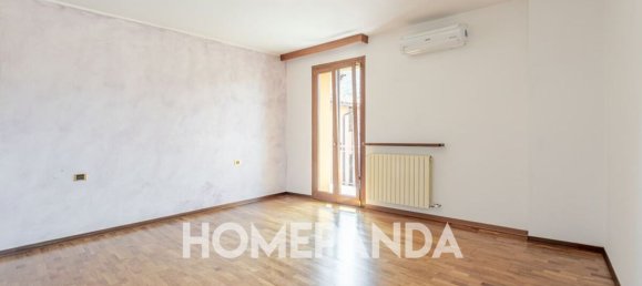 4 Schlafzimmer Wohnung in Ponteranica, Italy, Nr. 360481 11