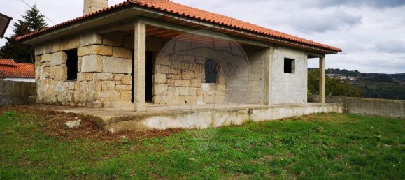 2 bedrooms House in Marco de Canaveses, Portugal No. 23720 2