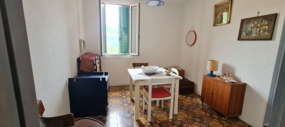 5 rooms Apartment in Imperia, Italy No. 31650 12