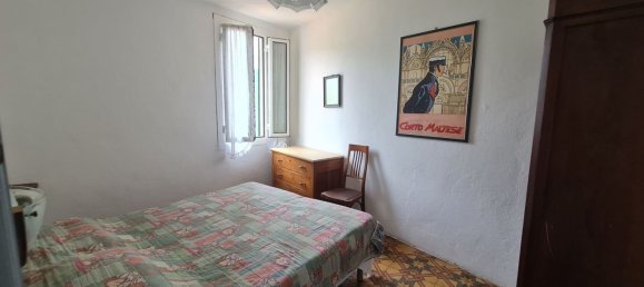 5 rooms Apartment in Imperia, Italy No. 31650 14