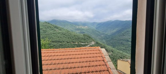 5 rooms Apartment in Imperia, Italy No. 31650 13