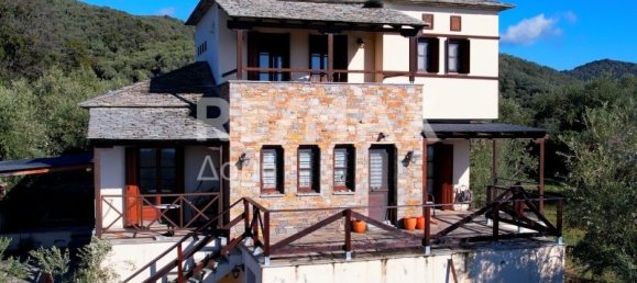 3 Schlafzimmer Property in Koropi, Greece, Nr. 8835 2