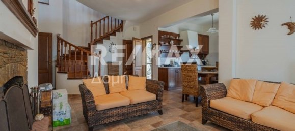 3 Schlafzimmer Property in Koropi, Greece, Nr. 8835 7