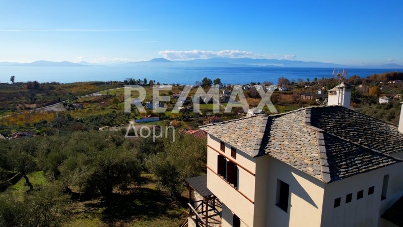 3 Schlafzimmer Property in Koropi, Greece, Nr. 8835