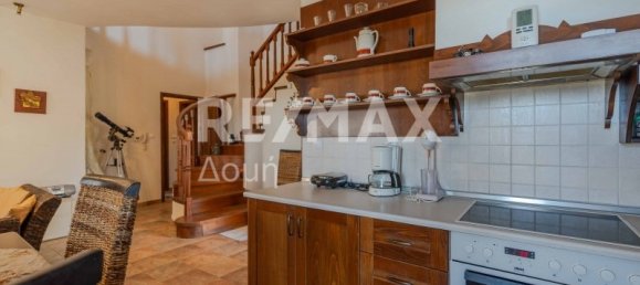 3 Schlafzimmer Property in Koropi, Greece, Nr. 8835 5