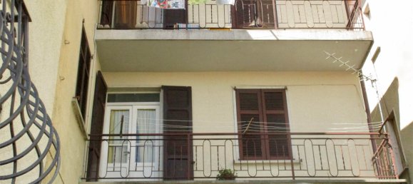 Edificio de 17 habitaciónes en Berbenno, Italy No. 324398 3