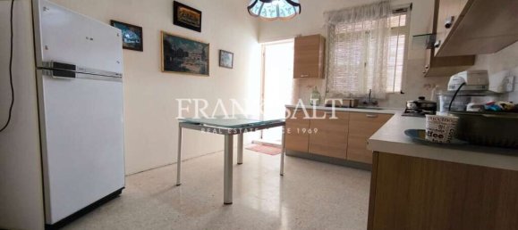 2 غرف نوم طابقين في Birzebbuga, Malta رقم 2954 2