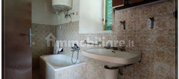 2 bedrooms Villa in Bolognano, Italy No. 85140 11