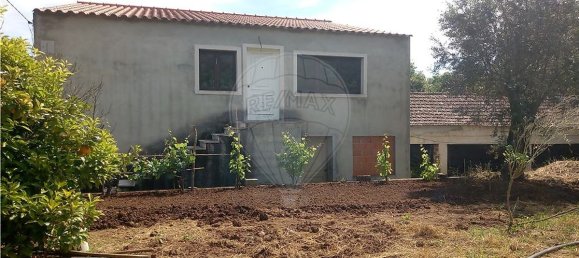 3 bedrooms House in Macas de Dona Maria, Portugal No. 25304 26