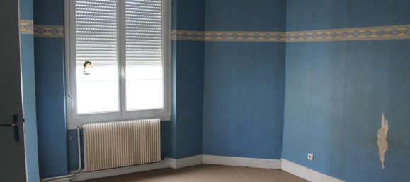 Gebäude in Suippes, France 537m², Nr. 81928 8