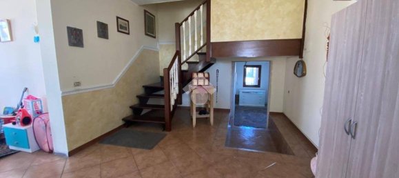 5 bedrooms Villa in Agna, Italy No. 102267 6