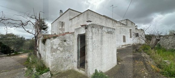 4 bedrooms House in Monopoli, Italy No. 30766 23