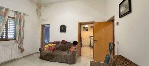 4 bedrooms House in Monopoli, Italy No. 30766 12