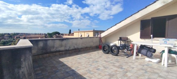 Квартира с 2 комнатами в Рим, Италия № 34372 10