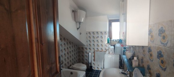 Квартира с 2 комнатами в Рим, Италия № 34372 6