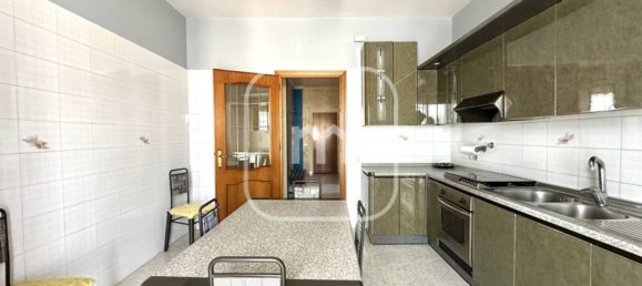 3 bedrooms Apartment in Rome, Italy No. 46720 13