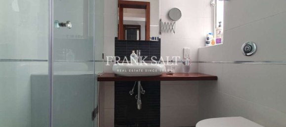 Квартира с 2 спальнями в Сент-Джулианс, Мальта № 7347 24