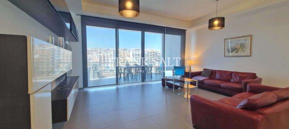 Квартира с 2 спальнями в Сент-Джулианс, Мальта № 7347 3