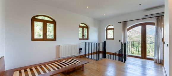 5 bedrooms House in Coin, Spain No. 37412 21