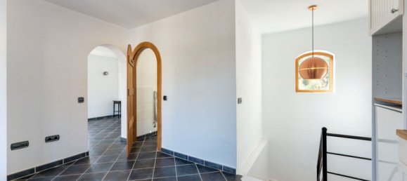 5 bedrooms House in Coin, Spain No. 37412 37