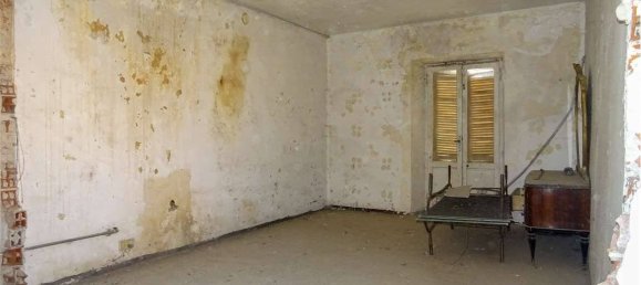 3 Schlafzimmer Villa in Briona, Italy, Nr. 83634 11