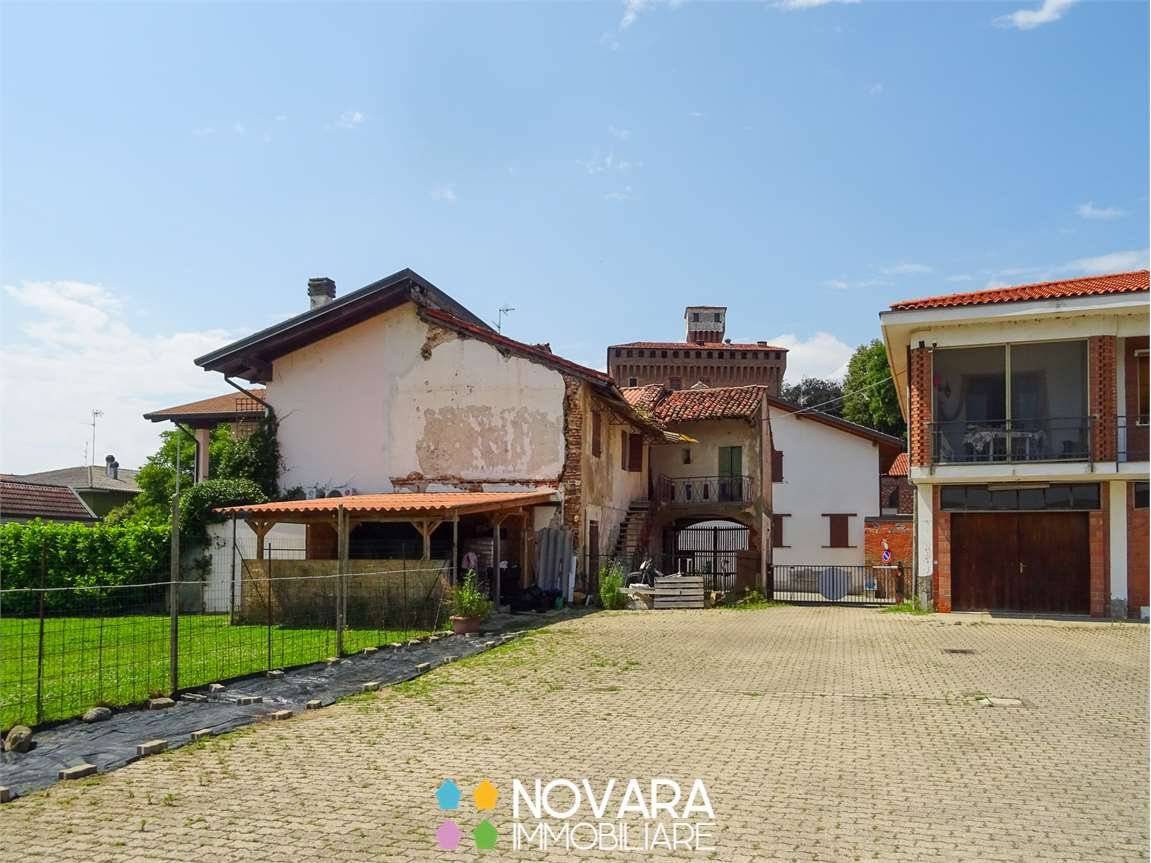 3 Schlafzimmer Villa in Briona, Italy, Nr. 83634