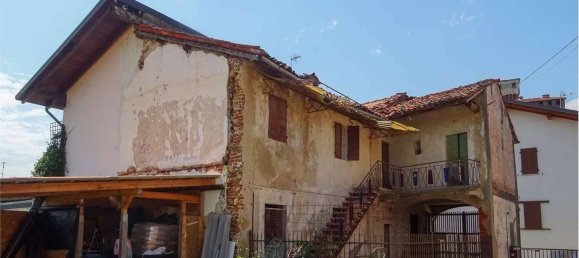 3 Schlafzimmer Villa in Briona, Italy, Nr. 83634 3