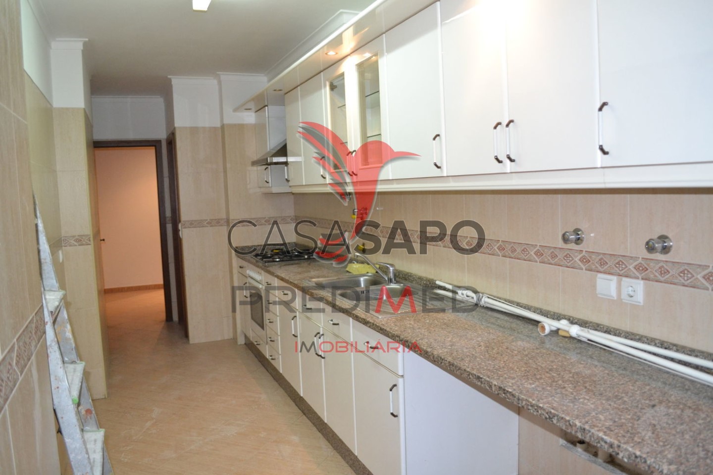 Apartamento de 2 dormitorios en Quarteira, Portugal No. 195795