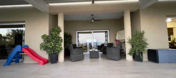 7 bedrooms House in Germasogeia, Cyprus No. 7082 2