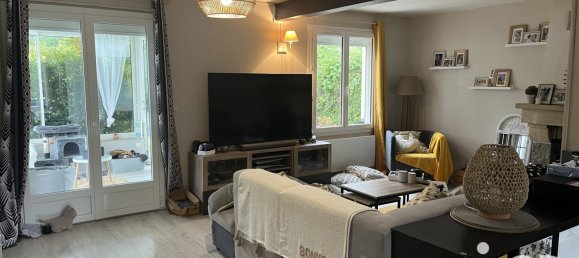 Casa de 3 dormitorios en Joue-les-Tours, France No. 60878 3