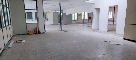Entrepôt à Cesano Maderno, Italy 1205m² No. 378468 7