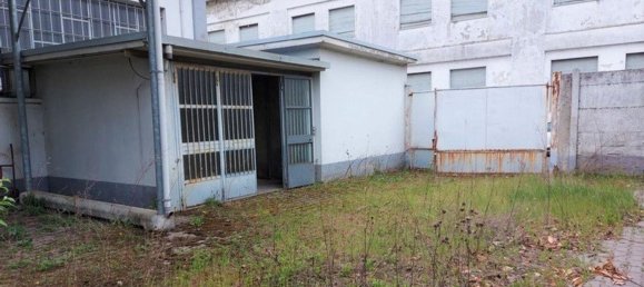 Entrepôt à Cesano Maderno, Italy 1205m² No. 378468 19