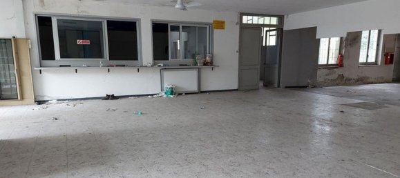 Entrepôt à Cesano Maderno, Italy 1205m² No. 378468 16