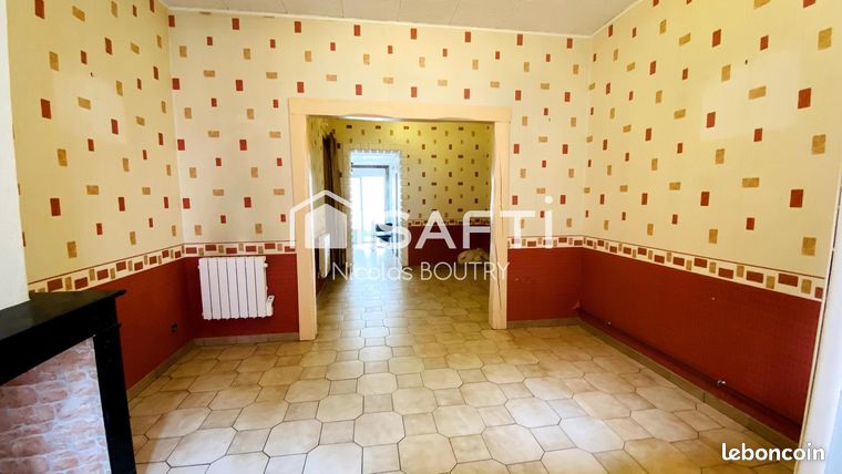 2 Schlafzimmer Haus in Saint-Quentin, France, Nr. 305541