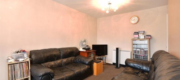 2 bedrooms Apartment in Essex, United Kingdom No. 4175 9