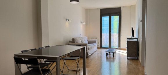 2 bedrooms Apartment in Mollet Del Valles, Spain No. 184306 3