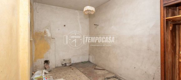 5 rooms House in Gassino Torinese, Italy No. 80296 23