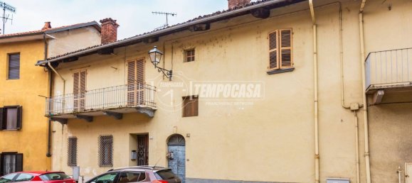 5 rooms House in Gassino Torinese, Italy No. 80296 10