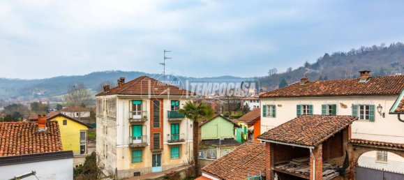 5 rooms House in Gassino Torinese, Italy No. 80296 9