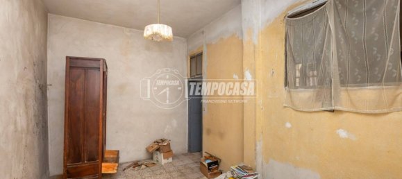 5 rooms House in Gassino Torinese, Italy No. 80296 16