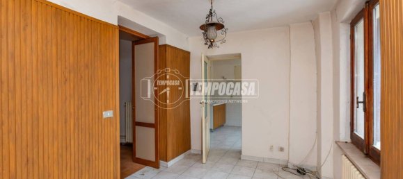 5 rooms House in Gassino Torinese, Italy No. 80296 20