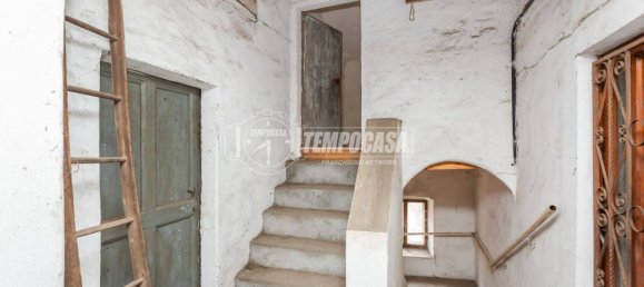 5 rooms House in Gassino Torinese, Italy No. 80296 26