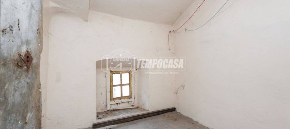 5 rooms House in Gassino Torinese, Italy No. 80296 13