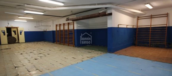 Propiedad comercial en Ciutadella De Menorca, Spain 492 m² No. 2047 5