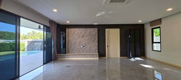 3 bedrooms House for sale in Pattaya, Chonburi, Eastern Thailand, Thailand № 71889 25